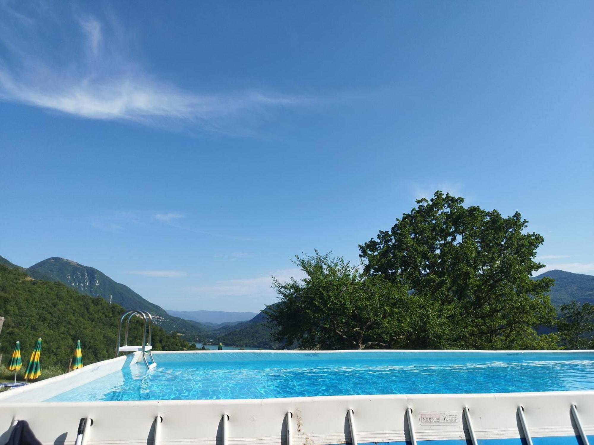 Agriturismo Le Cascine 卡斯泰尔迪托拉 外观 照片