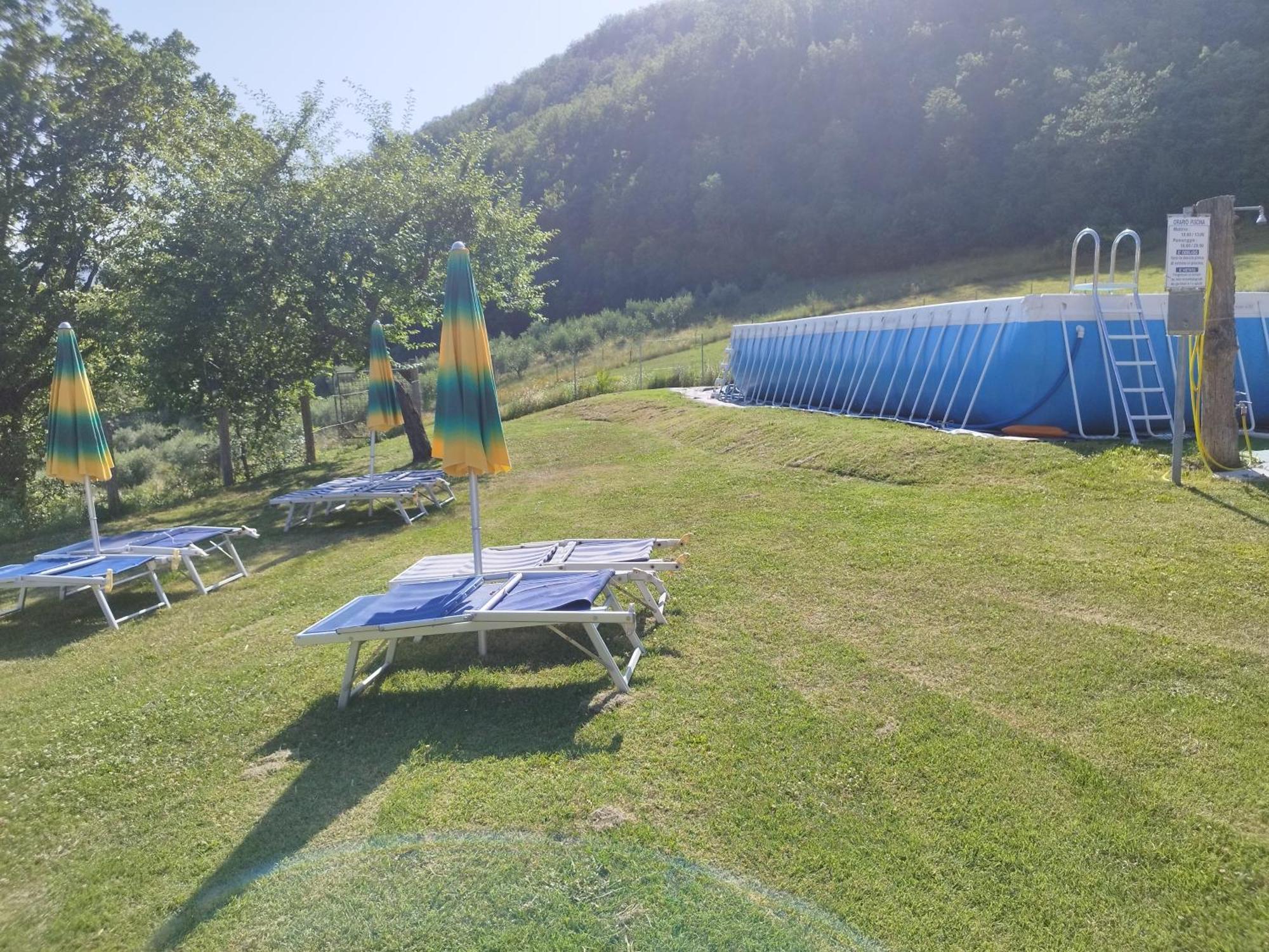Agriturismo Le Cascine 卡斯泰尔迪托拉 外观 照片